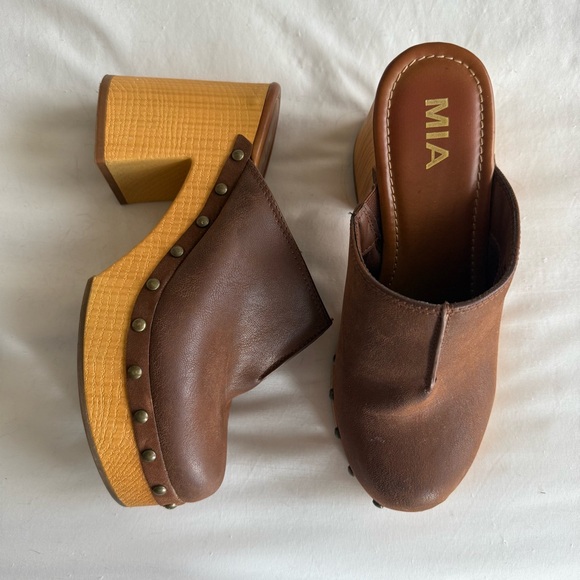 Vintage Y2K Leather Chunky Mules / Clogs - Picture 2 of 7